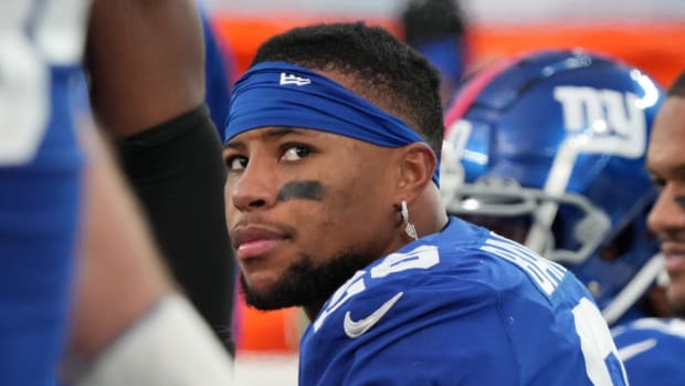 Saquon Barkley of the Giants in the second half. The Houston Texans at the New York Giants in a game played at MetLife Stadium in East Rutherford, NJ on November 13, 2022.